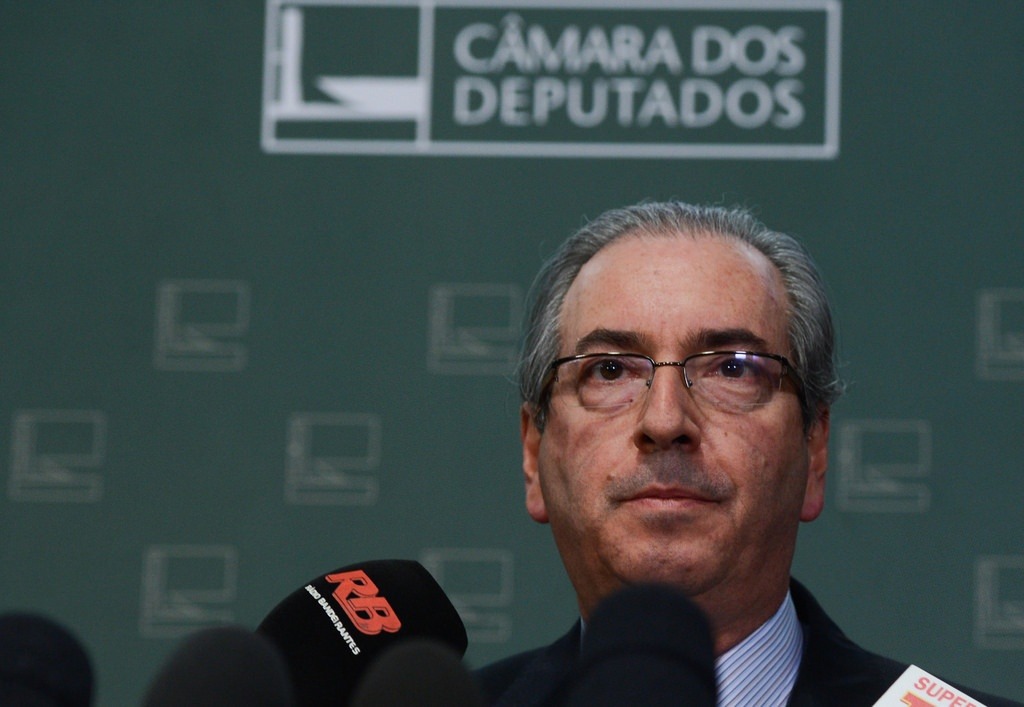 Em sessão não televisionada, lobista diz ter pago propina a Eduardo Cunha