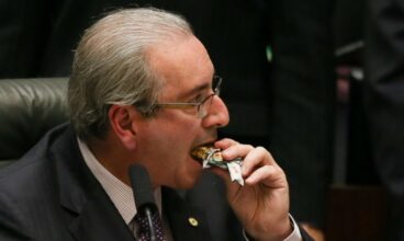 Mesmo afastado, Cunha gasta R$500 mil por mês do dinheiro público.