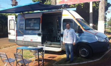 Unidade do SEBRAE Móvel presta atendimento em Viradouro