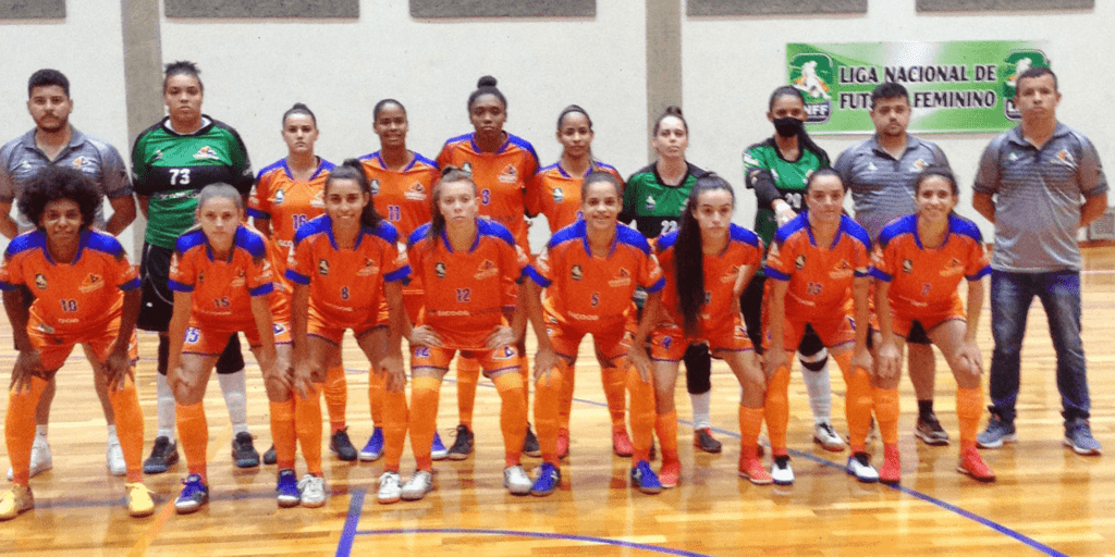 Futsal feminino empata e garante 1ª lugar na classificação geral da Liga Nacional