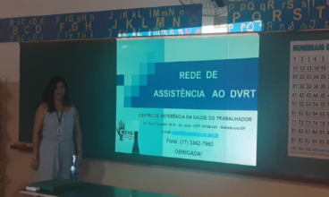 Professores participam de ciclo de palestras sobre distúrbios da voz